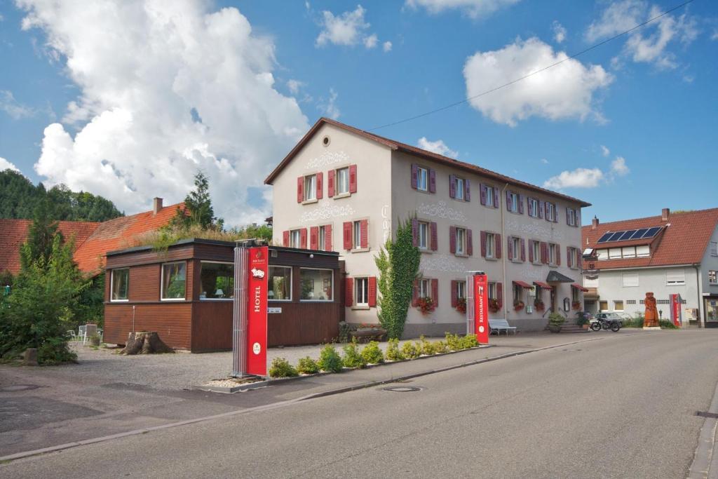 Gasthof Und Pension Zum Kreuz Lautenbach Экстерьер фото