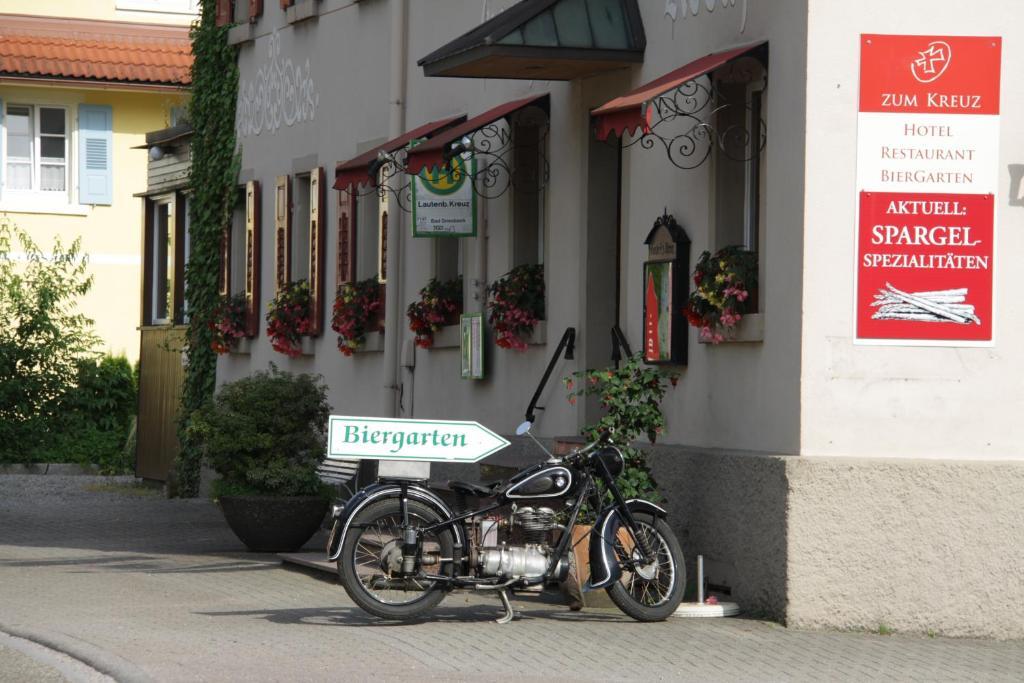 Gasthof Und Pension Zum Kreuz Lautenbach Экстерьер фото